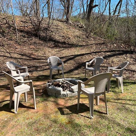 Serenity Views Comfort - Close To City & Parkway! Weaverville Extérieur photo