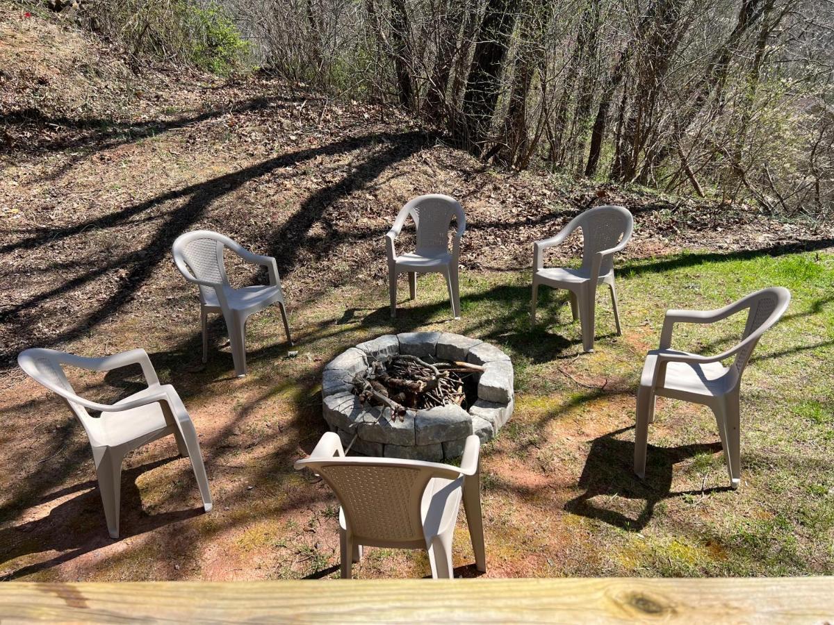 Serenity Views Comfort - Close To City & Parkway! Weaverville Extérieur photo